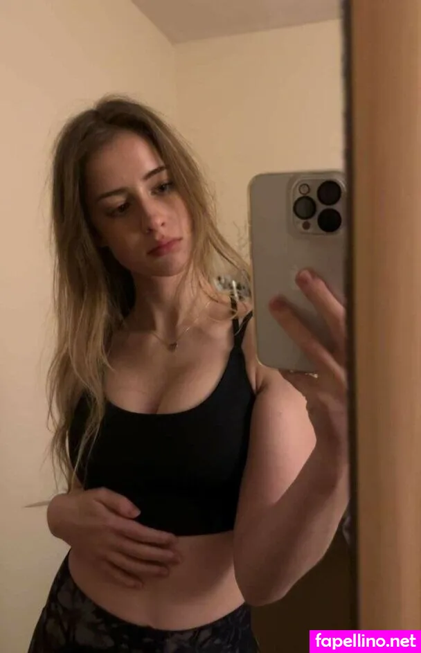 Mira Szalma, itsmira004, mira.004, mira.szalma Nude Leaked OnlyFans Photo #035uLsls11