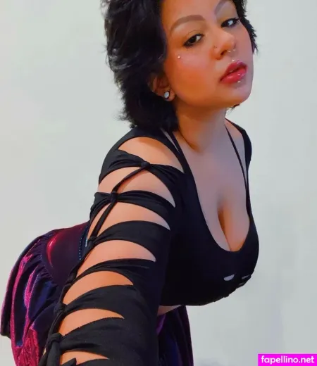 Mira Upayforboob Iplaywithdeath OnlyFans Thumbnail #s9IGlBadok