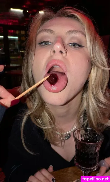 Mira Valkonen OnlyFans Thumbnail #RfS6mMRrLx