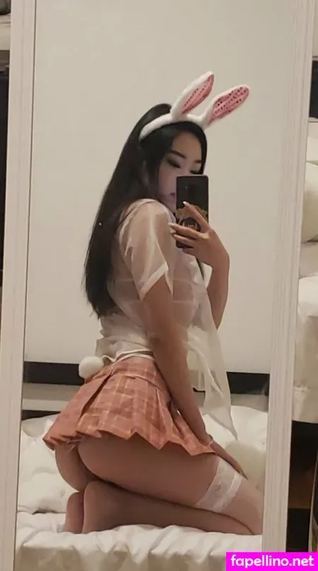Mira Wong OnlyFans Thumbnail #QfICJtxO8m