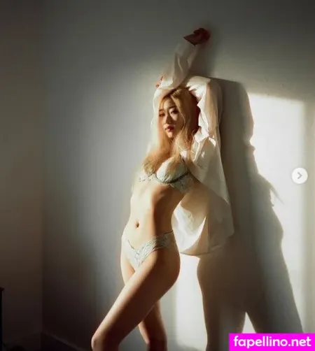 Mira Wong OnlyFans Thumbnail #WkoyPxiuHs