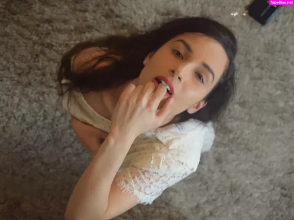 Mirabella 00 OnlyFans Thumbnail #kqCrRrXYkD