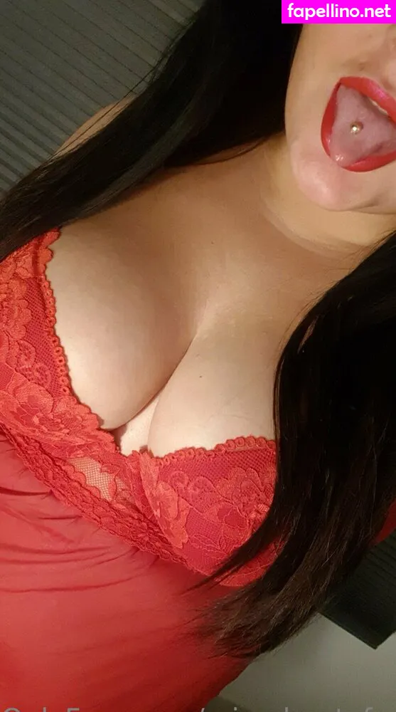 mirachantafree, missamerrrickaa Nude Leaked OnlyFans Photo #8irnBDYwkW