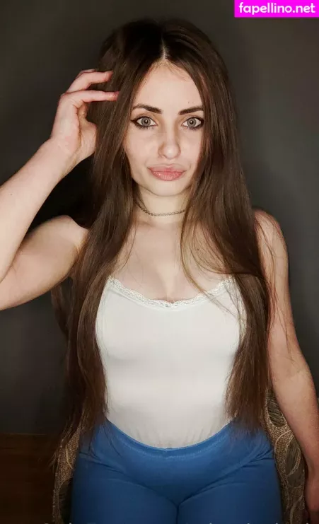 Miracle Leah OnlyFans Thumbnail #VnptdLr7dT