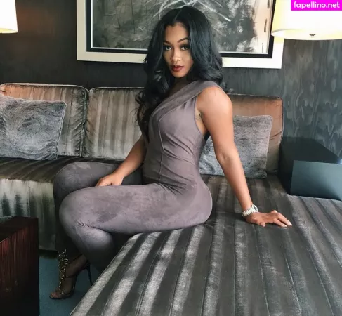 Miracle Watts OnlyFans Thumbnail #1rc43DTWD1