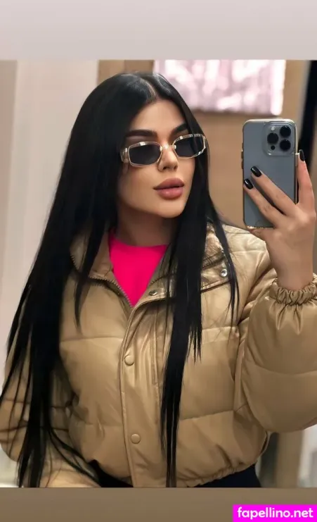 Miraclekamila OnlyFans Thumbnail #dYw80ZMJyU