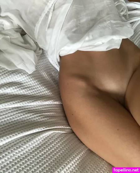 Miramaymodel OnlyFans Thumbnail #CoMF7P7KrD