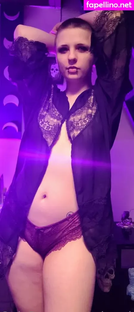 Miramira420 OnlyFans Thumbnail #7mVJbSbrko