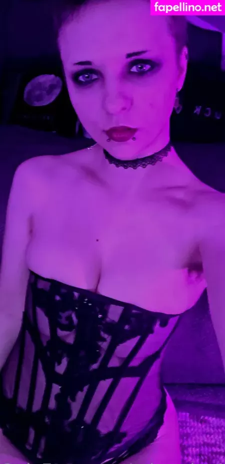 Miramira420 OnlyFans Thumbnail #uPbEI9YEms