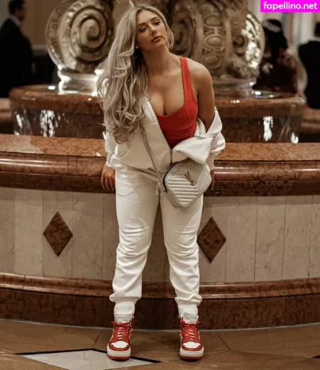 Miranda Cohen OnlyFans Thumbnail #fFaMvUBUH1