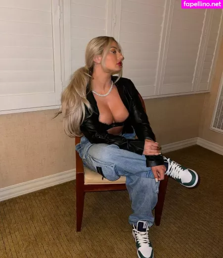 Miranda Cohen OnlyFans Thumbnail #myv9WNJ4db