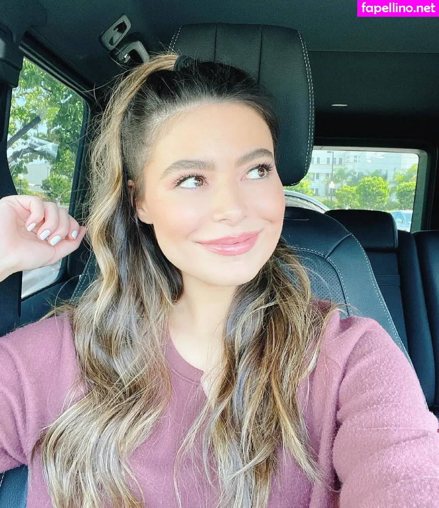 MirandaCosgrove, onlyfanssz Nude Leaked OnlyFans Photo #0vIozOdDQx