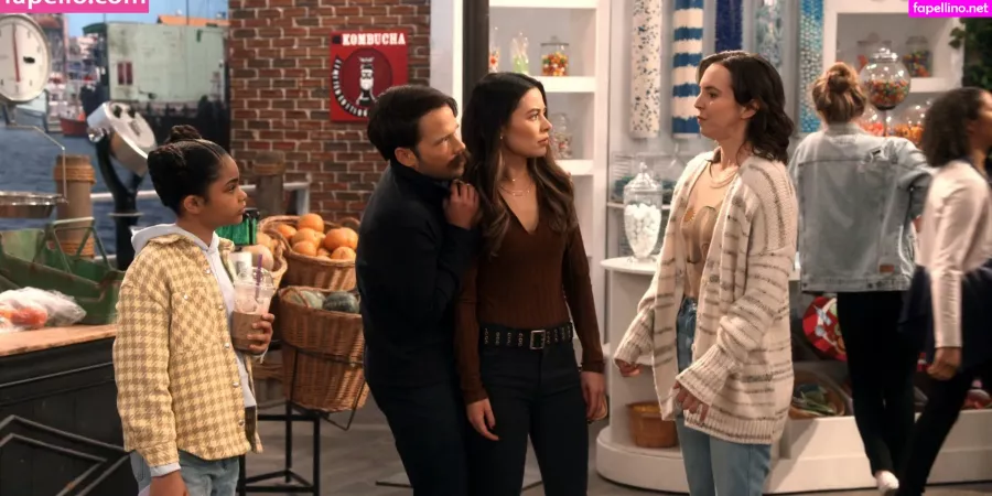 Miranda Cosgrove OnlyFans Thumbnail #22yIFv81JZ