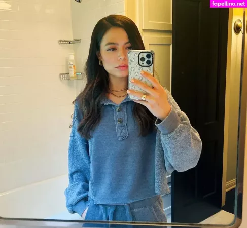 Miranda Cosgrove OnlyFans Thumbnail #2SEOGZWPXM