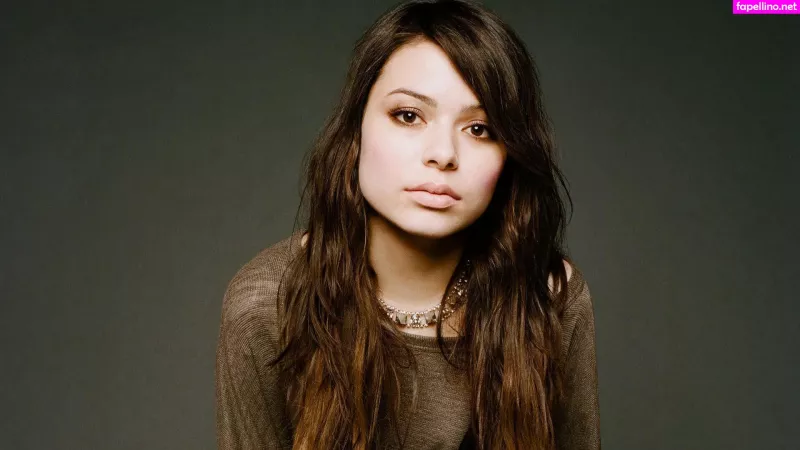 Miranda Cosgrove OnlyFans Thumbnail #6Wny88cdFv