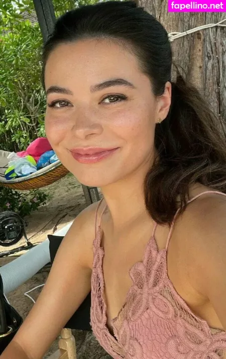 Miranda Cosgrove OnlyFans Thumbnail #7LtRq6YYme