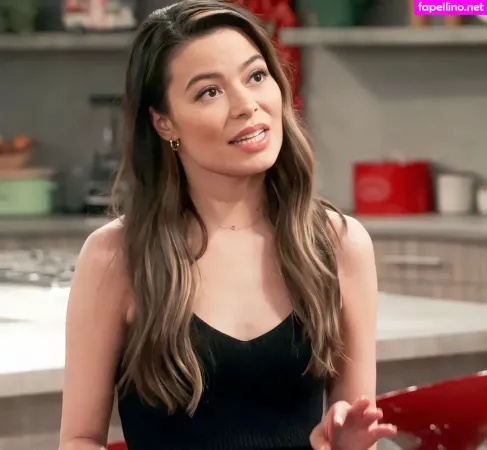 Miranda Cosgrove OnlyFans Thumbnail #9HxPWqwc8L