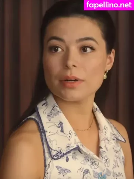 Miranda Cosgrove OnlyFans Thumbnail #DyoYuvkZU0