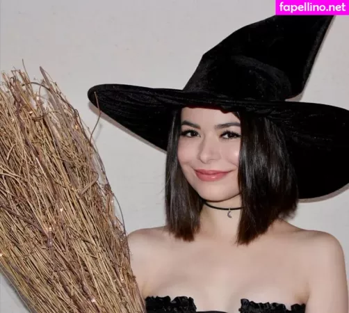 Miranda Cosgrove OnlyFans Thumbnail #SDn96bCLyo