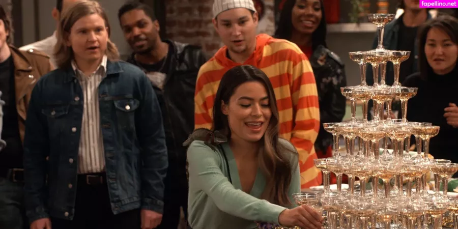 Miranda Cosgrove OnlyFans Thumbnail #SllL8Vu4cs