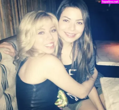 Miranda Cosgrove OnlyFans Thumbnail #TXQ8V9ElIO