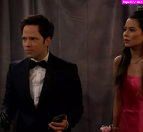 Miranda Cosgrove OnlyFans Thumbnail #W7PBkciG4X