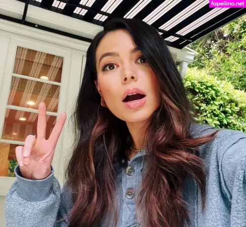 Miranda Cosgrove OnlyFans Thumbnail #a4Xp8VAA5c