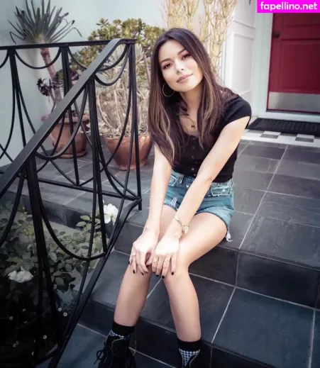 Miranda Cosgrove OnlyFans Thumbnail #a9GcXnPAeK