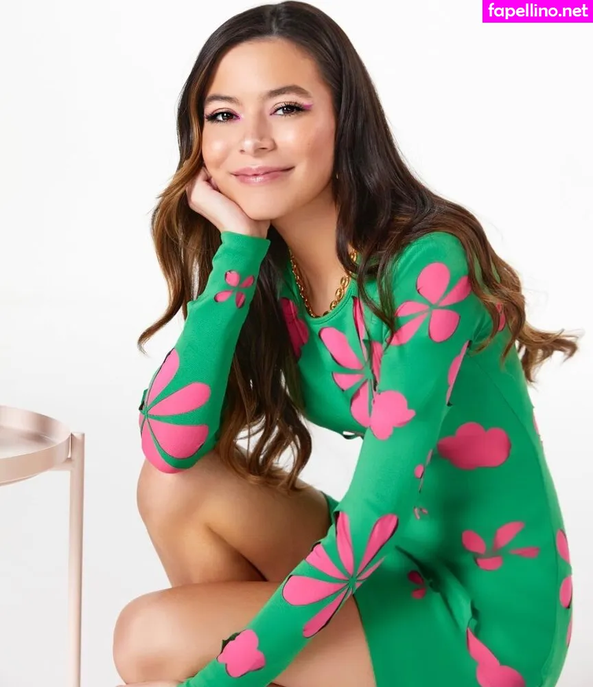 MirandaCosgrove, onlyfanssz Nude Leaked OnlyFans Photo #cHUd4DWZUS