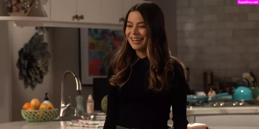 Miranda Cosgrove OnlyFans Thumbnail #hBqu31NpHW