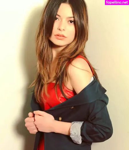 Miranda Cosgrove OnlyFans Thumbnail #pgnrKfcaFI