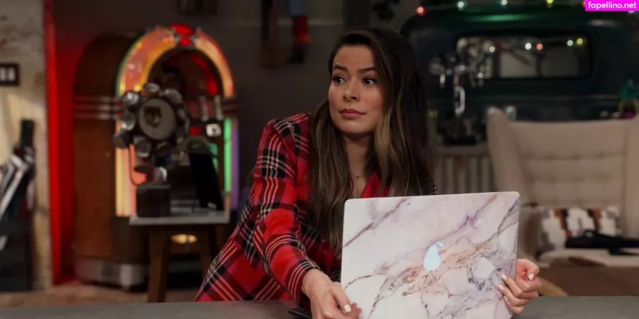 Miranda Cosgrove OnlyFans Thumbnail #ryKfnYVX4p