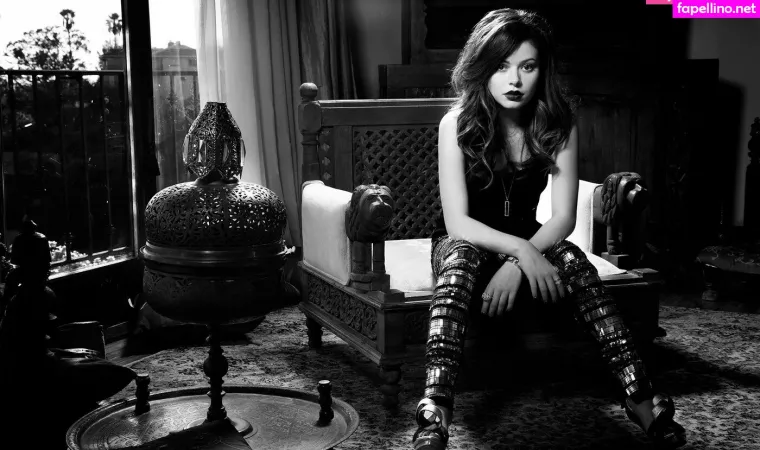 Miranda Cosgrove OnlyFans Thumbnail #uSpekITa4b