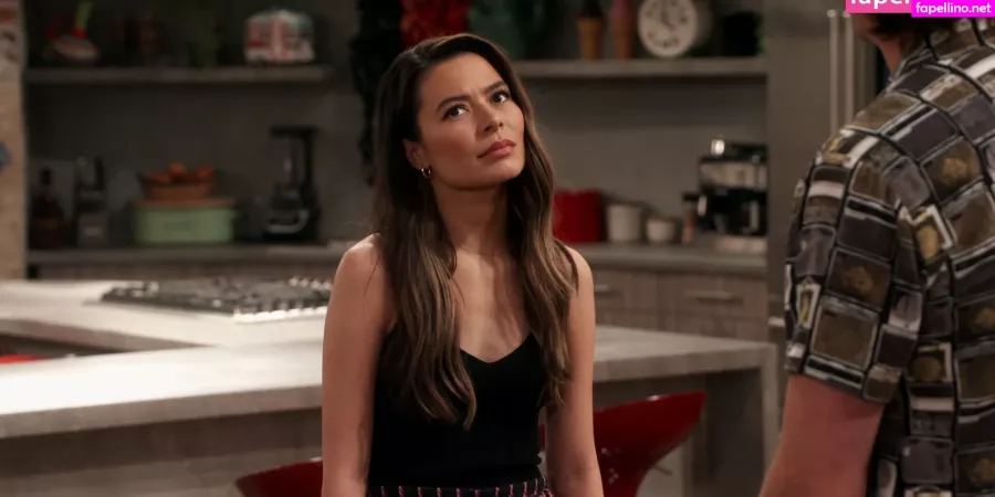 Miranda Cosgrove OnlyFans Thumbnail #vOBQHOYbBN