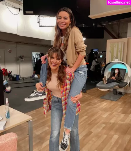 Miranda Cosgrove OnlyFans Thumbnail #vgHHM8kO5d