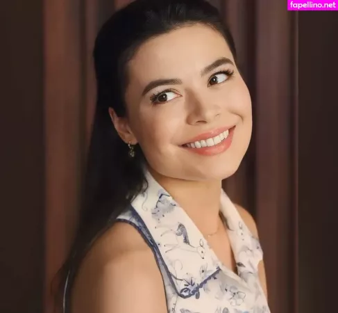 Miranda Cosgrove OnlyFans Thumbnail #zHLQayMohr