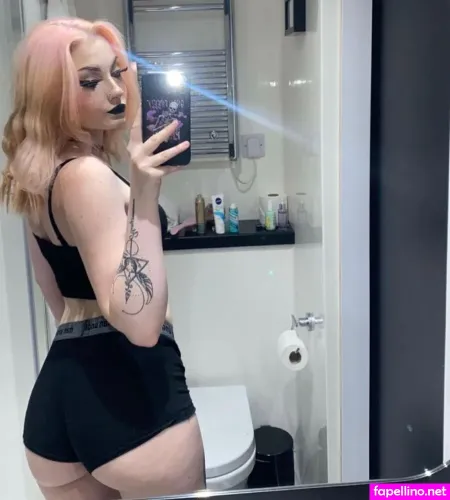 Miranda Felicia OnlyFans Thumbnail #qJNxFT5kWi
