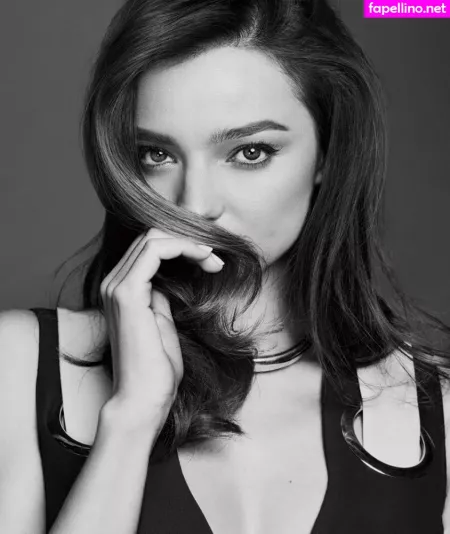Miranda Kerr OnlyFans Thumbnail #2FL6agARgn
