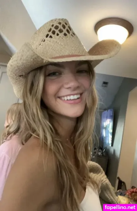 Miranda Kurtz OnlyFans Thumbnail #hPMO4iplpI
