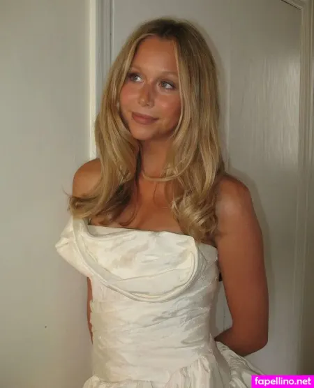 Miranda Mckeon OnlyFans Thumbnail #OiIG09e2Kd