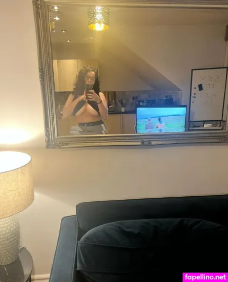 Mirandamaracasfree OnlyFans Thumbnail #88TucabI4C