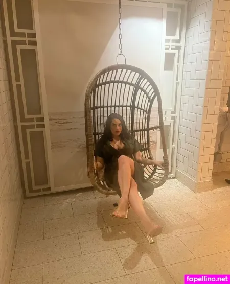Mirandamaracasfree OnlyFans Thumbnail #J5n4qhonfu