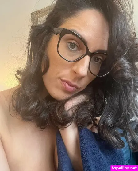 Mirandamaracasfree OnlyFans Thumbnail #XUd9Sw50ND