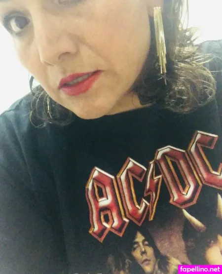 Mirandaplant OnlyFans Thumbnail #qeKE8WyCRa