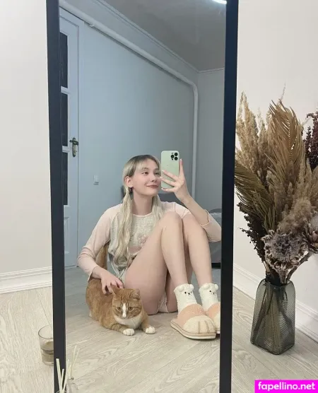 Miraonlymira OnlyFans Thumbnail #Pjq3n7BzR1
