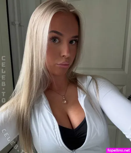 Mirasaarinenn OnlyFans Thumbnail #w0j7sJmWsu