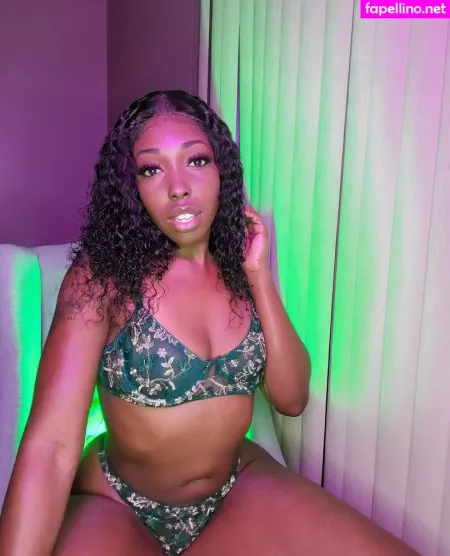 Mirascarlett OnlyFans Thumbnail #V8J1CwRblH