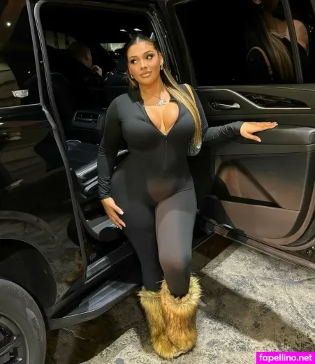 Miraya Heredia OnlyFans Thumbnail #qWQdeMNuHp