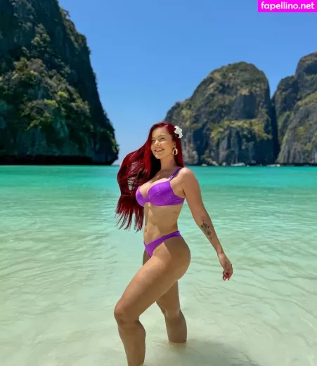 Mirela Janis OnlyFans Thumbnail #IDqz1UBWS3