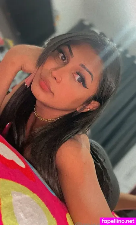 Mirelaroche OnlyFans Thumbnail #ujMd7yqCHY